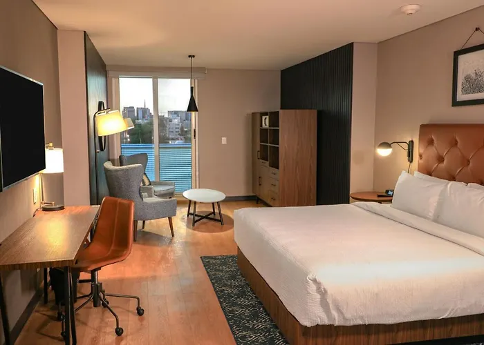 Four Points By Sheraton Colonia Roma Hotel