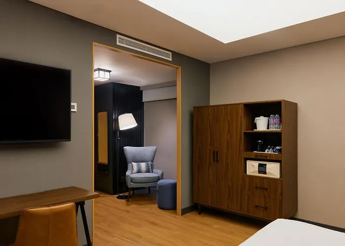 Hotel Four Points By Sheraton Colonia Roma 3*