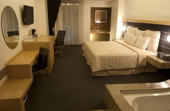 Four Points By Sheraton Colonia Roma